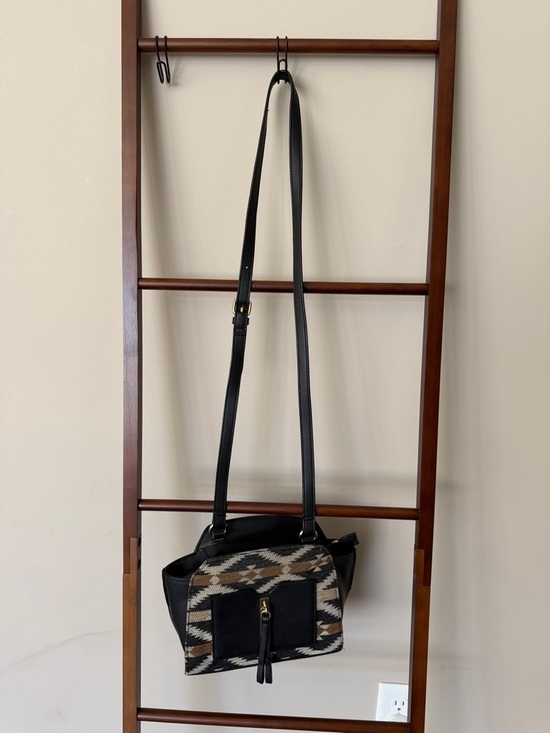 Danielle Nicole Handbags - Danielle Nicole Black and Brown Patterned Crossbody